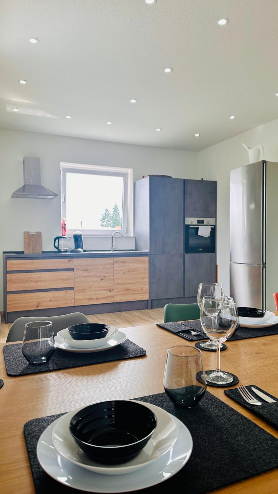 שוונאו Amao-Obsidian I 120Qm I Elegantes Business- & Familienapartment I 3 Schlafzimmer I Kingsize Betten מראה חיצוני תמונה